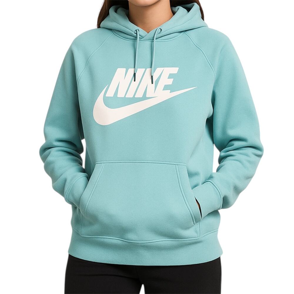 Nike Light Blue Pullover Hoodie Unisex Medium Classic Swoosh Logo‎ Cozycore